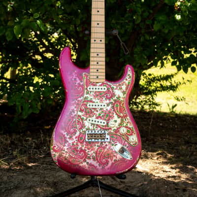 2018 Fender Custom Shop Limited Edition '68 Pink Paisley Relic Strat, Built By C.W. Fleming image 1