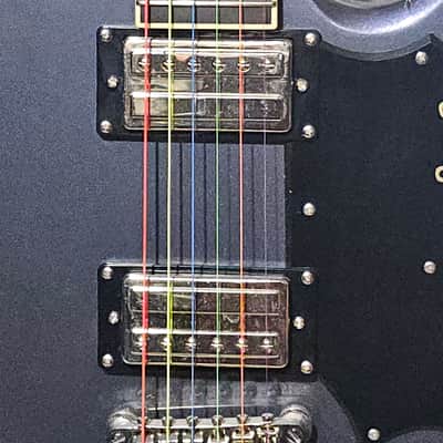 Guild Newark St. Collection Polara Deluxe image 5