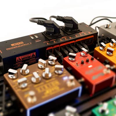 Joyo JP-07 Rechargeable Pedalboard Power Supply. New with Full Warranty! image 10