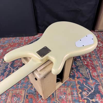 Yamaha MBIII Motion Bass Super Edition Medium Scale - 1998 image 11