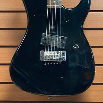 Kramer Striker 100ST w/Original Floyd Rose in Black | Reverb