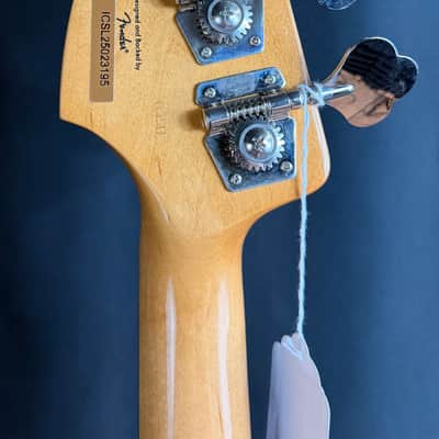 Squier Classic Vibe 70's Precision Bass 4-String Bass Guitar 3-Tone Sunburst (195) image 10