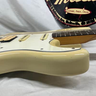Fernandes FST-60 fst60 S-style Guitar image 20
