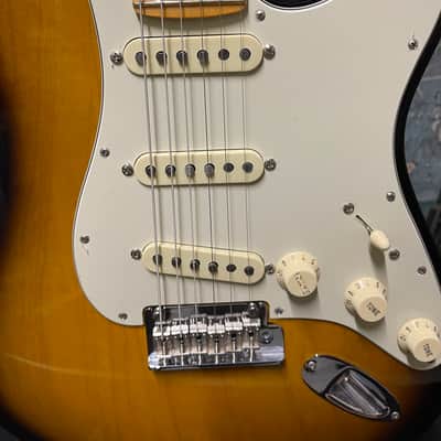 Fender Limited Edition Parallel Universe Series Strat Tele Hybrid 2018 - 2-Color Sunburst image 4