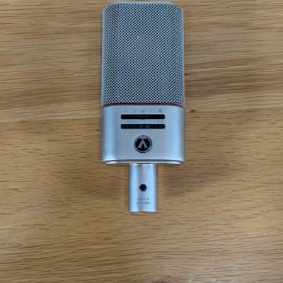 Austrian Audio OC818 Microphone Champagne image 2