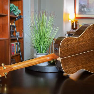 Taylor 818e 2015 Acoustic Electric Guitar - First Edition (#1 of 100) image 4