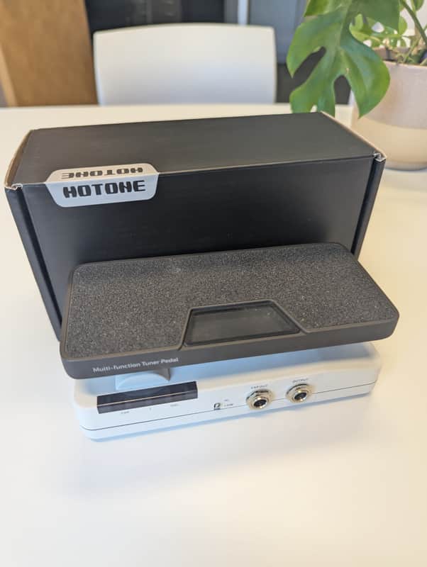 Hotone Tuner Press 2024 - Present - Black / White image 1