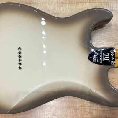 Fender Limited Edition 70th Anniversary Vintera II Antigua Stratocaster Electric Guitar 2024 - Antigua image 5
