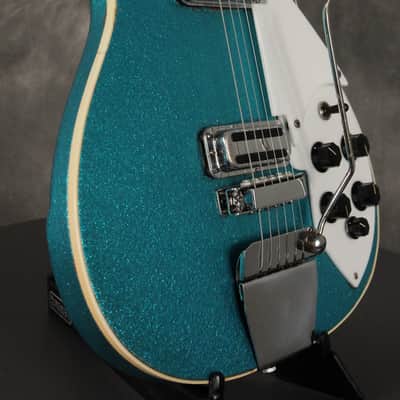Rickenbacker 625 Refinished over Fireglo 1963 Turquoise Sparkle Bild 24