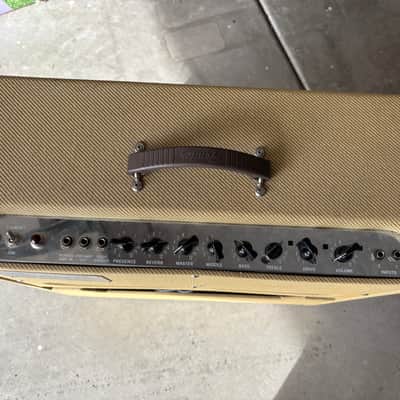 Fender Blues DeVille 2-Channel 60-Watt 4x10" Guitar Combo 1994 - 1996 - Tweed image 4