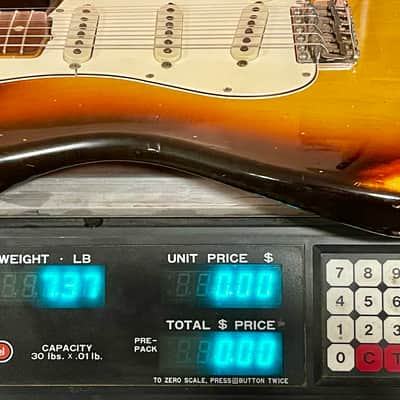 Fender Stratocaster 1967 Super Rare! - 3-color Sunburst image 23