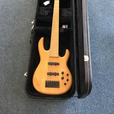 CARVIN LB-76 6 STRING BASS 1990’s - NATURAL image 19