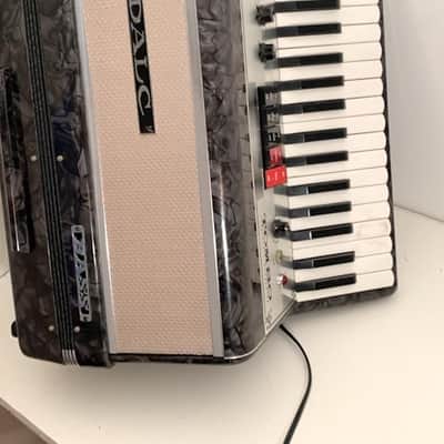 Tombo Gakki Accordeon 1960's image 2