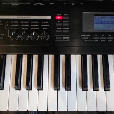 Vintage KORG TR-61 Music Workstation Keyboard (Pre-Owned) image 7