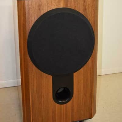 Bowers and Wilkins (B&W)  801 Matrix 2 floor speakers - 1991 Walnut image 2