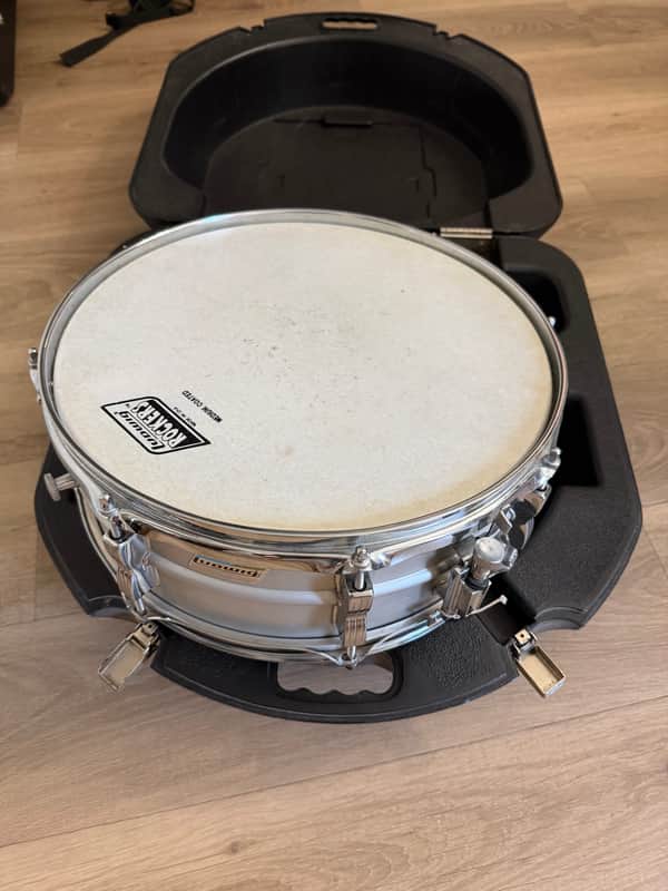 Ludwig No. 404 Acrolite 5x14" 8-Lug Aluminum Snare Drum with Pointed Blue/Olive Badge 1969 - 1979 - Matte Aluminum image 1