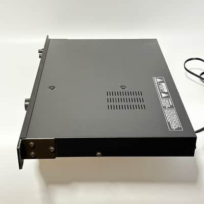 Roland SDE-330 Dimensional Space Delay 1993 - 1998 - Black image 3