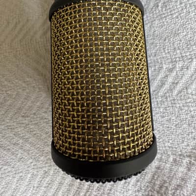 CAD Equitek E200 Multipattern Condenser Microphone 1990s - Black image 3