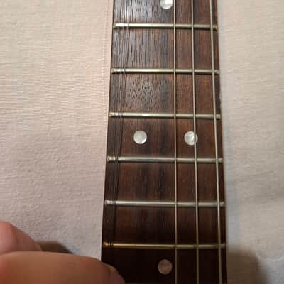 Squier Classic Vibe '60s Stratocaster Left-Handed with Laurel Fretboard 2019 - Present - 3-Color Sunburst image 9