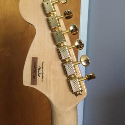 Squier 40th Anniversary Gold Edition Stratocaster 2022 - Present - Sienna Sunburst image 11