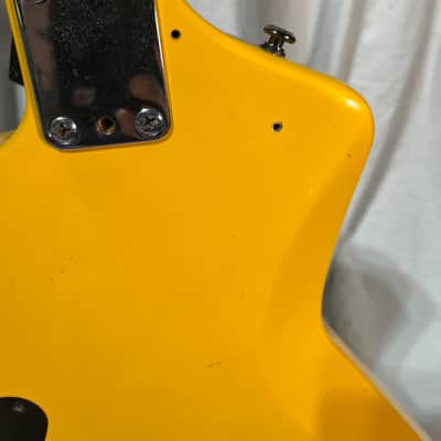 Dean Hollywood Z Early 1980s -  yellow and black image 12