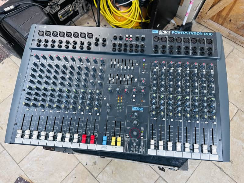 Soundcraft Spirit Powerstation 1200 12 CH Mixer w/Effects & Padded Case WORKING image 1