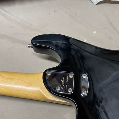 Godin Shifter 5 5-string Bass 2011 - Black image 18