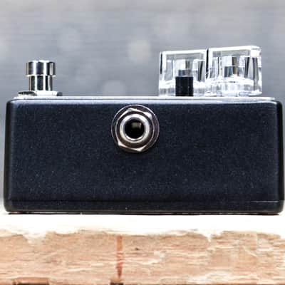 Xotic Effects SL Drive Woody and Organic Amp-Like Compact Overdrive Effect Pedal image 5