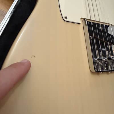 60 Anniversary 2006 Fender Highway One Telecaster with Maple Fretboard - Honey Blonde Transparent image 4