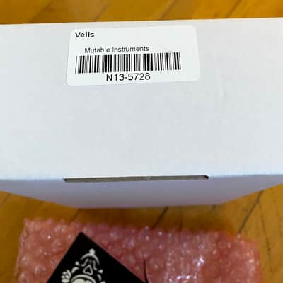 Mutable Instruments Veils V1 – Packaging Only! image 2