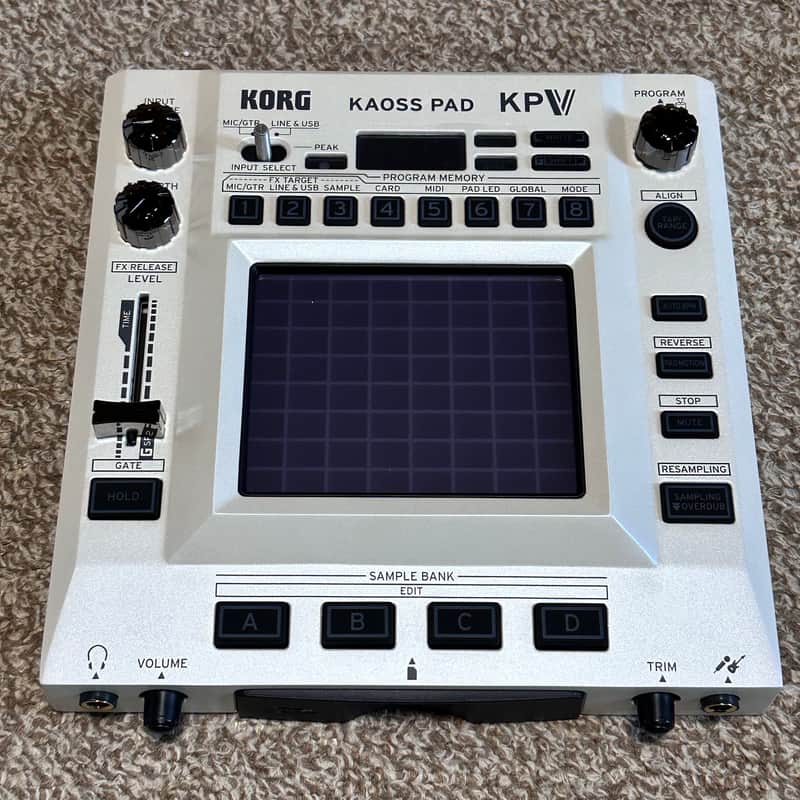 Korg KAOSS Pad V Dynamic Effects Processor and Sampler image 1