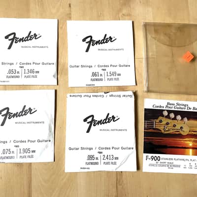 70's Fender F-900 Flatwire Bass Strings Mustang Musicmaster NOS Case Candy image 2