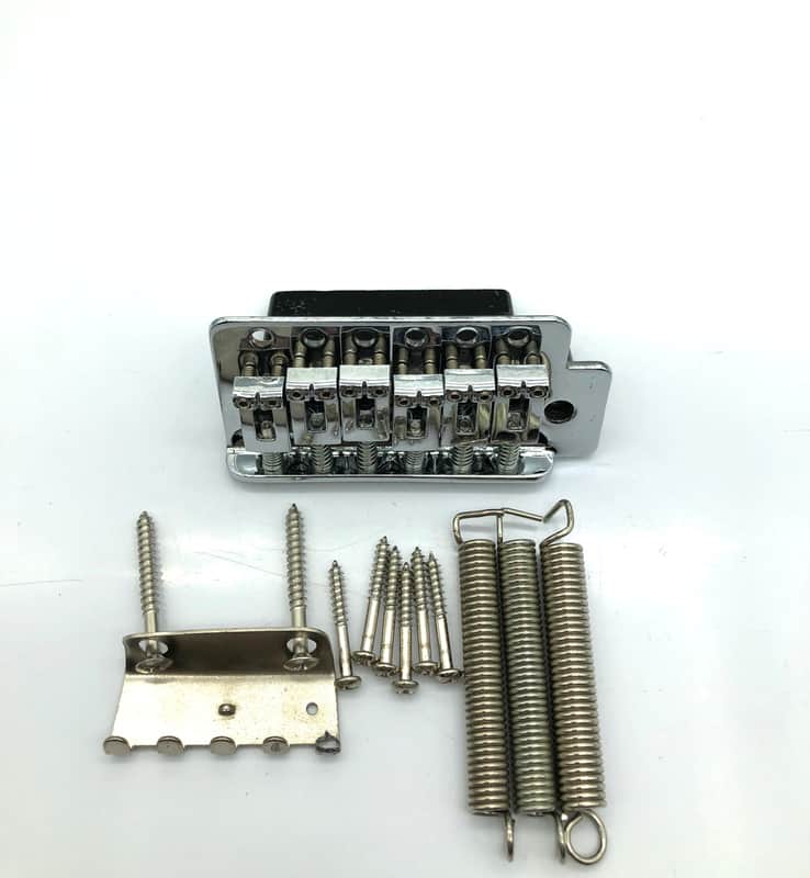 Stratocaster Style Tremolo/Vibrato Assembly Chrome image 1