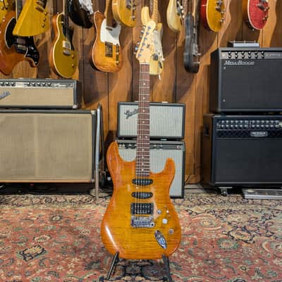 G&L Fullerton Deluxe Legacy HSS - Honey Burst image 7