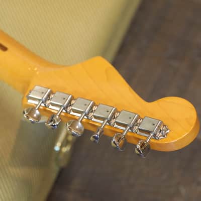 Minty! 2023 Fender American Vintage II '57 Stratocaster Electric Guitar Sunburst + COA OHSC image 21