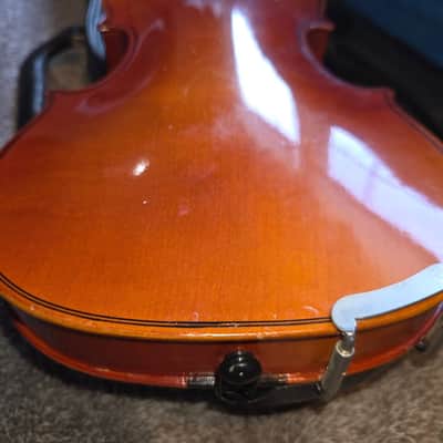 Suzuki No. 220 1/4 Violin, Japan 1986, with Bow & Case. Very Good Condition image 6