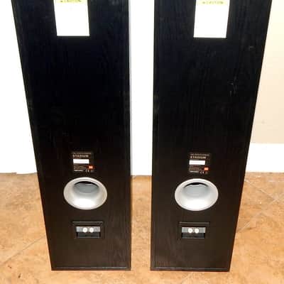 JBL venue series STADIUM tower speakers image 4