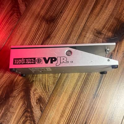 Ernie Ball P0-6180 VP JR. 250K Passive Volume Pedal 2010s - Silver image 3