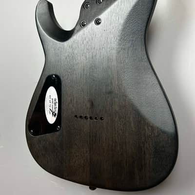 Schecter Omen Elite-6 2025 - See Thru Blue Burst image 9