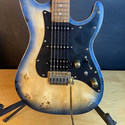 Michael Kelly Custom Collection '60s Burl Ultra Electric Guitar, Pau Ferro Fingerboard image 3