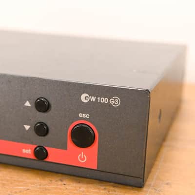 Sennheiser EM 100 G3 Receiver w/ SK 100 G2 Bodypack - A Range (NO PSU) CG010YY image 4