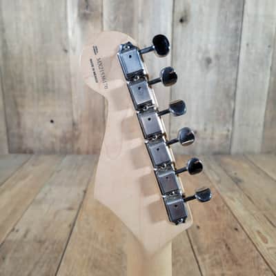 Fender Buddy Guy Stratocaster 2021 - Black and White Polka Dot image 6