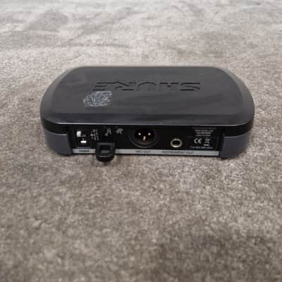 Shure Pg4s Receiver Wireless System - UHF Frequency, Reliable Performance - Excellent image 5