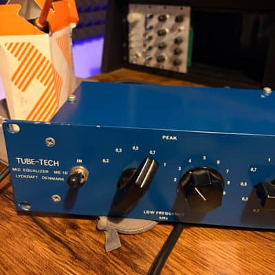 Tube-Tech ME-1B Mid Range Tube Equalizer 2010s - Blue image 4