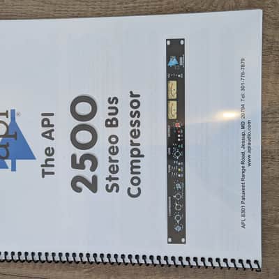 API 2500 Stereo Bus Compressor 2000 - 2019 - Black image 8