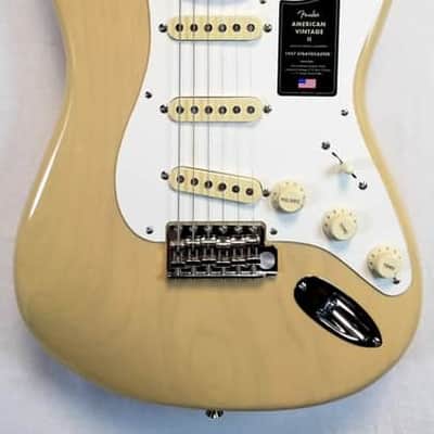Fender American Vintage II 1957 Stratocaster, Ash Body, Maple FB, Vintage Blonde, w/HSC image 5