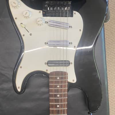 Squier Stratocaster Bild 2