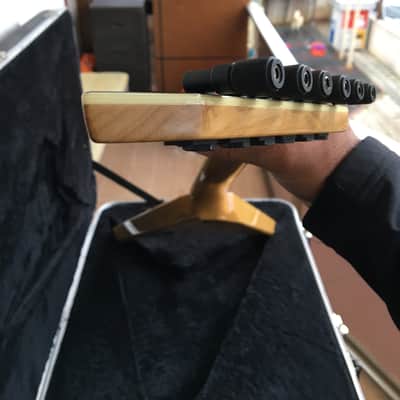 Jackson KV1 Dave Mustaine Korina 90s Megadeth Natural King V image 6
