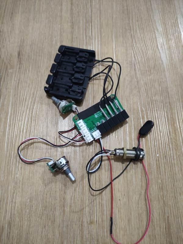Ibanez SRH Bass Preamp 4 String image 1