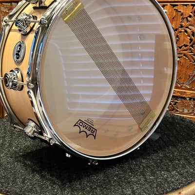 Drum Workshop DW Drums Collector's Series Natural Satin 10+6 Maple 6.5x14 snare drum image 5